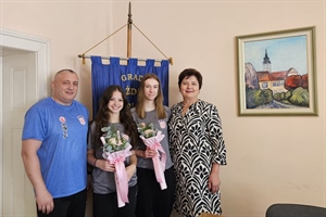 Gradonačelnica Ratković priredila prijem za karatistice Karate kluba AIK Lanu i Sabinu koje su se plasirale među osam najboljih u Europi