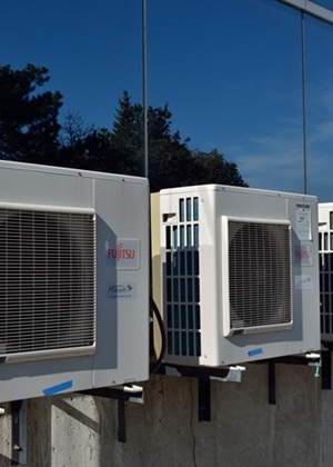 Radimo grešku s klimom misleći da će nas brže rashladiti – evo koja je zapravo idealna temperatura