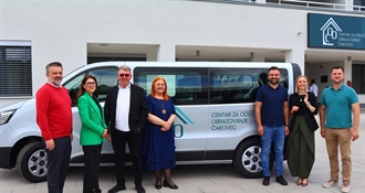 Centru za odgoj i obrazovanje Čakovec predano posebno prilagođeno kombi vozilo za prijevoz učenika s motoričkim teškoćama