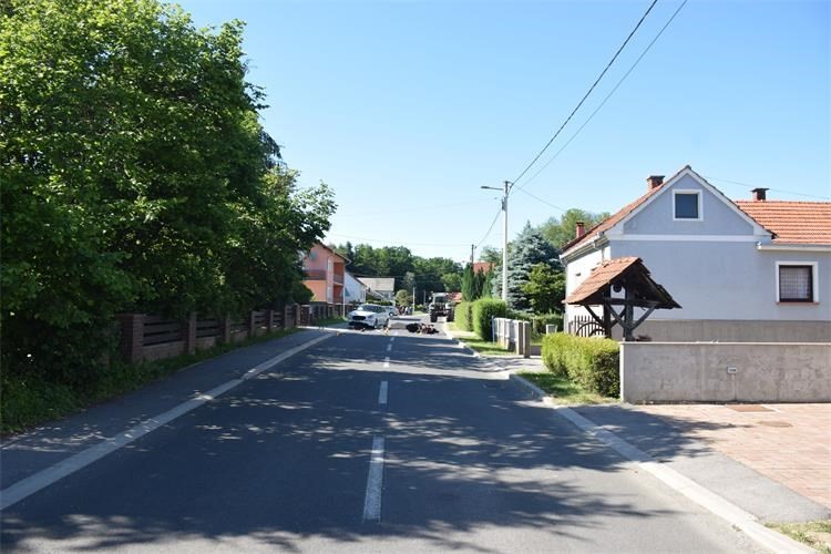 Poznati detalji tragedije u Slakovcu - motociklist (40) prilikom pretjecanja traktora naletio na automobil