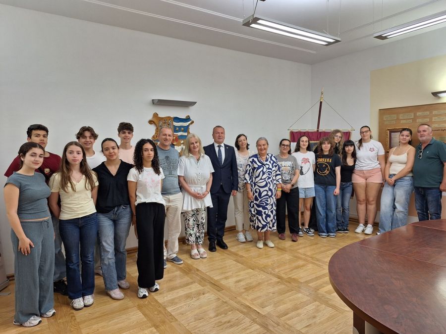 Župan Stričak ugostio učenike i nastavnike iz Portugala: „Varaždinska županija oduševila nas je ljepotom i srdačnošću ljudi“