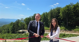 Ministar Vlajčić i gradonačelnica Auguštan svečano otvorili Šumsku cestu "Jakopići – Črne Mlake" vrijednu preko 630 tisuća eura