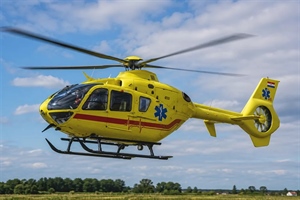 Kvar na romobilu doveo do pada - 12‑godišnjakinja prevezena helikopterom u Zagreb