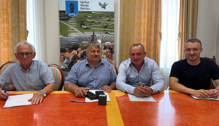 Općina Marija Bistrica ulaže 267 tisuća eura u ceste - potpisan ugovor za sanaciju 18 dionica