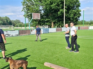 Ludbreg ulaže u sport - postavljena nova umjetna trava za bolje uvjete sportaša u Sigecu Ludbreškom
