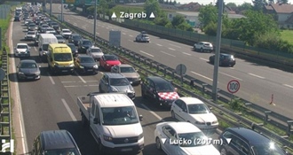 Naoružajte se strpljenjem: Gužve na cestama u smjeru mora i na graničnim prijelazima