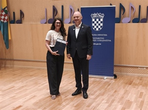35 tisuća eura bespovratnih sredstava za projekte namijenjene za obnovu dječjih igrališta vrijednih više od 200 tisuća eura