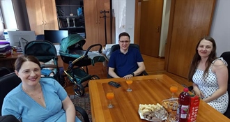 Općina Jesenje uručila potpore roditeljima novorođenih beba