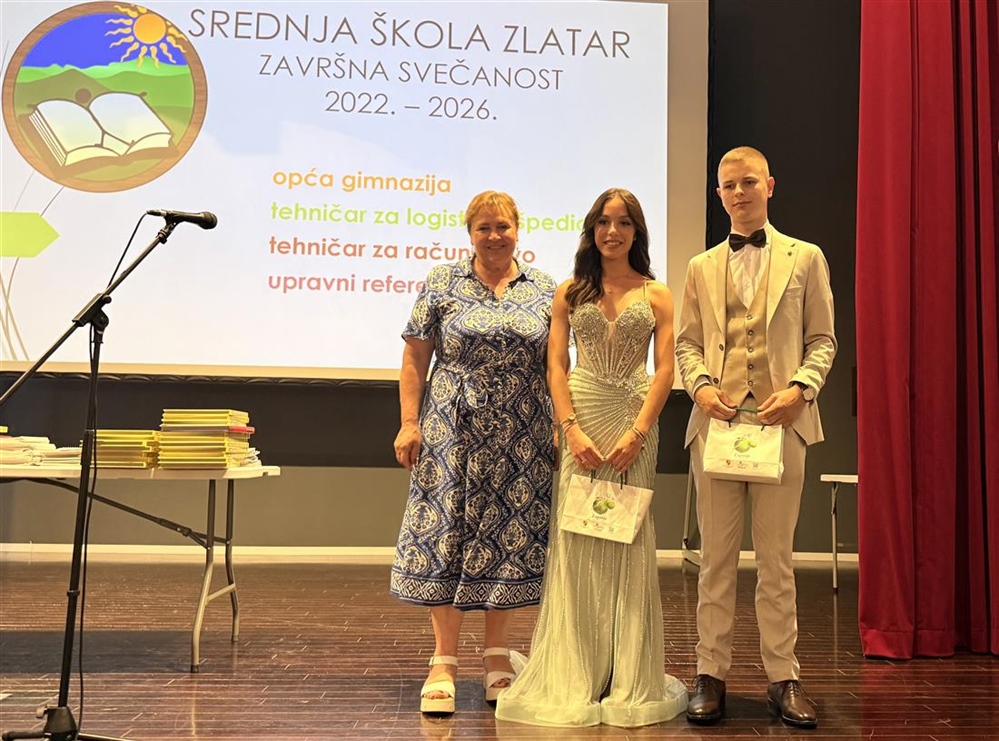 Zamjenica Petek uručila nagrade superodlikašima Srednje škole Zlatar Lovri Klanciru i Dorotei Borić!
