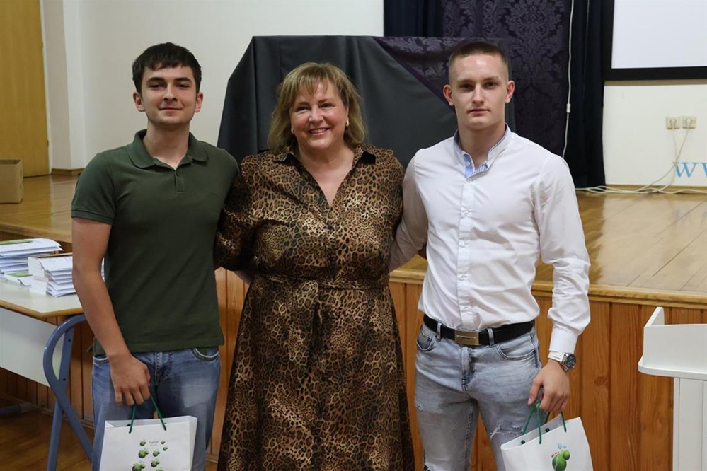 Zamjenica župana Jasna Petek uručila nagrade najboljim krapinskim maturantima