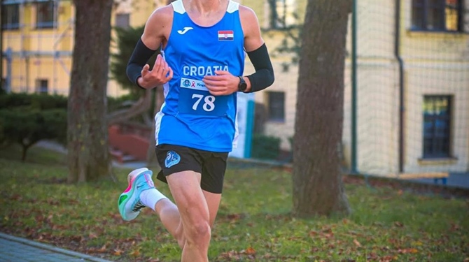 Juraj Skupnjak postavio novi hrvatski kadetski rekord na 1500 metara