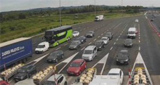 Gužve na autocestama kod Zagreba, na A2 pet kilometara, na A4 četiri kilometra