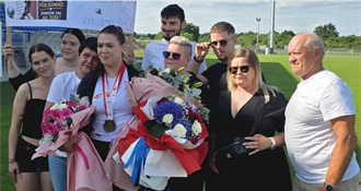Svjetska rekorderka Karla Hergotić dočekana u Nedelišću, čestitke joj uputio i župan Posavec