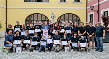 Varaždinski robotičari s europskog i svjetskog prvenstva donijeli 22 medalje, a savate borci još četiri odličja