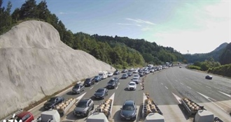 Gužve prema moru: Kolona na Trakošćanu 3 kilometra, prometna na A1