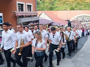 Slavi se Svetkovina Majke Božje Bistričke – slavlju prethodila procesija sa svijećama sa oko 1400 vjernika