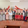U atriju Županijske palače se pjevalo i plesalo, župan Stričak priredio prijem za sudionike COFA Festivala