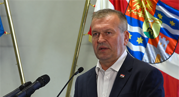 Župan Stričak odgovarao na brojna pitanja vijećnika: Teme na aktualcu o stanovanju, zdravstvu, prometnoj infrastrukturi
