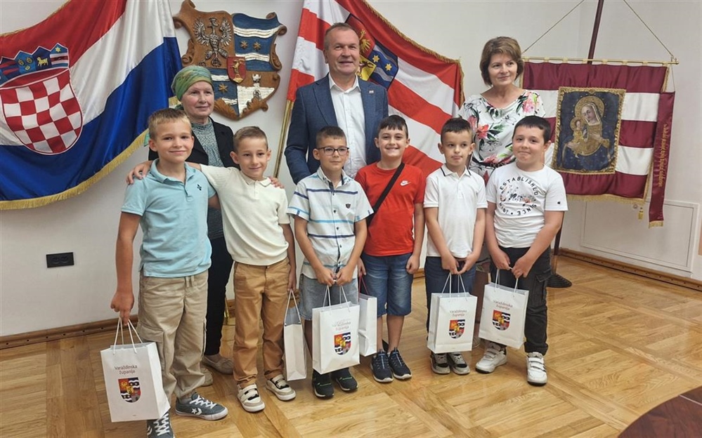 Župan Stričak priredio prijem za učenike OŠ Visoko, osvajače pet prvih mjesta na državnom natjecanju GlagoMatika