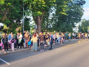 I ove godine učenici iz Zlatara i Belca otputovali na ljetovanje i školu plivanja u Nerezine, Grad sufinancira polovicu troškova