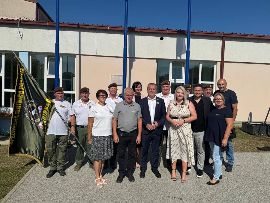 Župan Stričak na obilježavanju 35. obljetnice pogibije Josipa Martana u Hrvatskoj Kostajnici