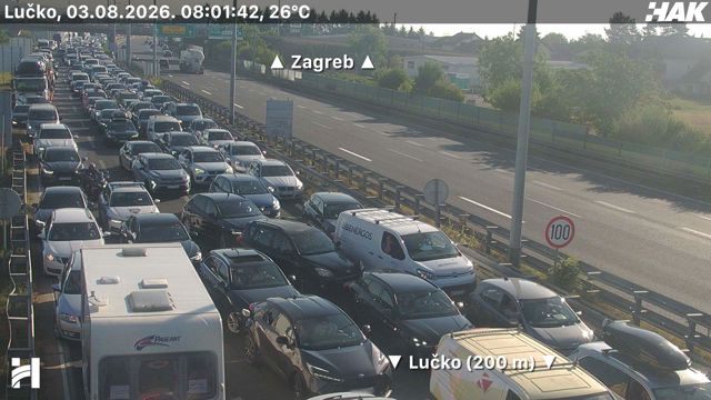 Kod Karlovca zbog prometne kolona duga 10 kilometara, Lučko 2 kilometra...