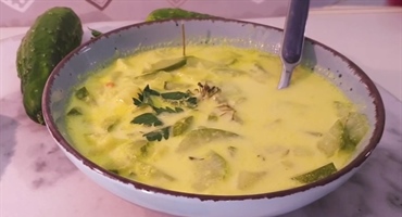 Ljetni hit na žlicu: Donosimo vam recept pomalo zaboravljenog, ali ukusnog variva od krastavaca