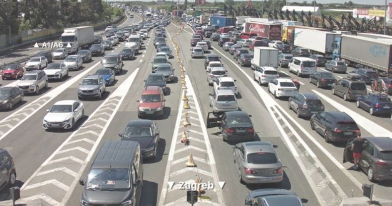 Zagužvalo se na cestama: Prometna nesreća na A1, kilometarska kolona na ulazu u Zagreb i zastoji