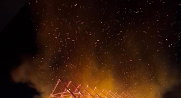 Veliki požar u Zagorju: U potpunosti izgorio gospodarski objekt, strojevi i životinje – šteta je ogromna