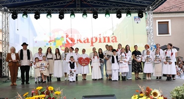 Krapina uz posebnu atmosferu: Zabavljat će vas Nina Badrić, Toni Cetinski, Željko Bebek, a tu su i neizostavne domaće popevke i još puno toga