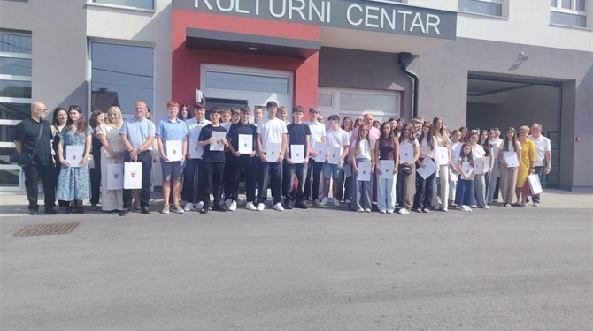 Načelnik Odak priredio prijem za najbolje učenike općine Bedekovčina