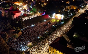 Dubioza Kolektiv pretvorila Varaždin u jedan veliki tulum, a večeras, za kraj, Silente!