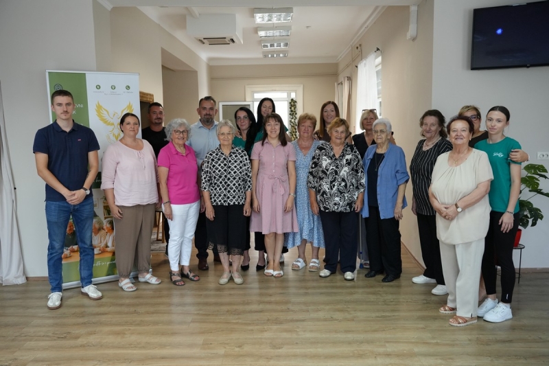 Župan Golubić posjetio novi prostor za podršku i druženje starijih osoba u Križevcima