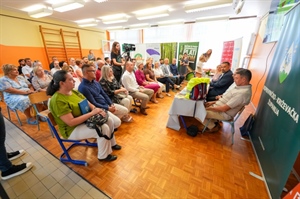 Koprivničko-križevačka županija za učenike osigurala 44.756 besplatnih bilježnica, 3.600 bočica i 990 sigurnosnih navlaka
