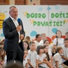 U Varaždinskoj županiji u školske klupe sjelo 1.453, odnosno 31 više nego prošle godine - župan Stričak obišao OŠ Sračinec