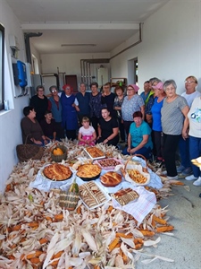 Trganje i lupitva kukuruza u Radoboju: Tradicijski običaj ponovno okupio starije i mlađe naraštaje