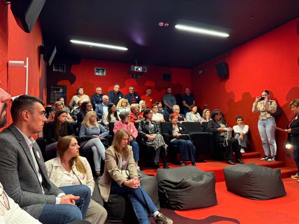 Forum žena SDP-a Krapinsko-zagorske županije prigodnim programom obilježio Nacionalni dan borbe protiv nasilja nad ženama