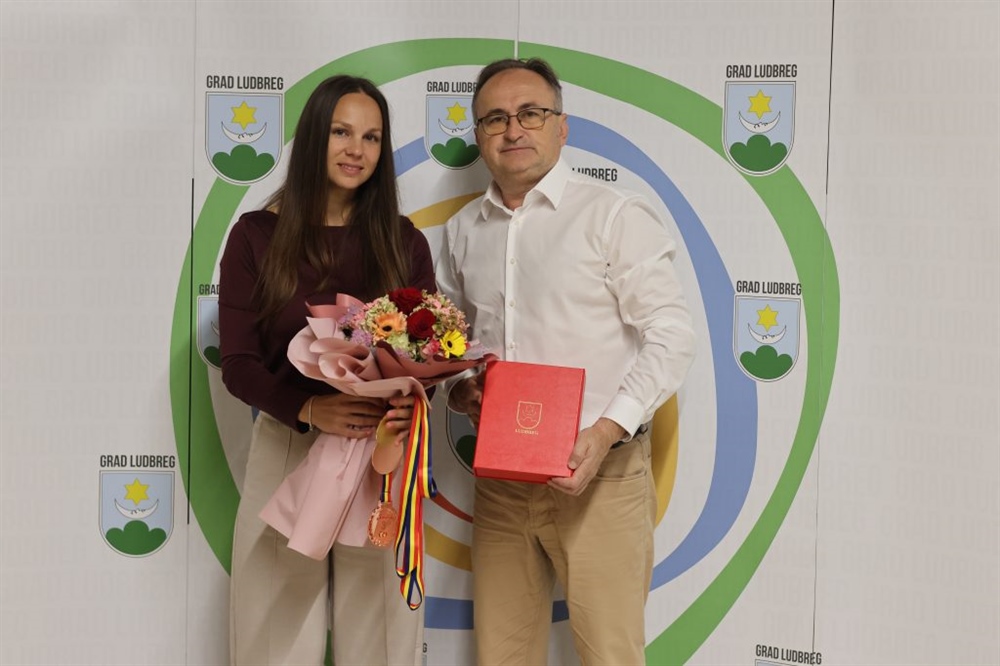 Gradonačelnik Bilić priredio prijem za Luciju Sačer koja je osvojila tri medalje na Balkanskom veteranskom prvenstvu