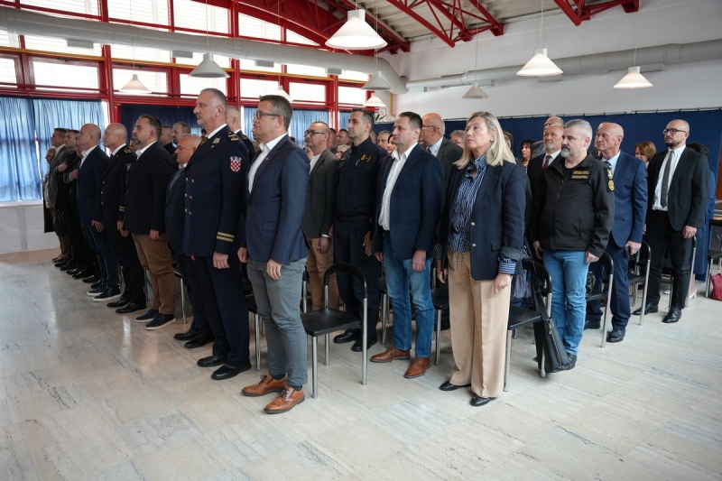 Svečanim program obilježen Dan policije u Koprivničko-križevačkoj županiji, dodijeljena i priznanja policajcima