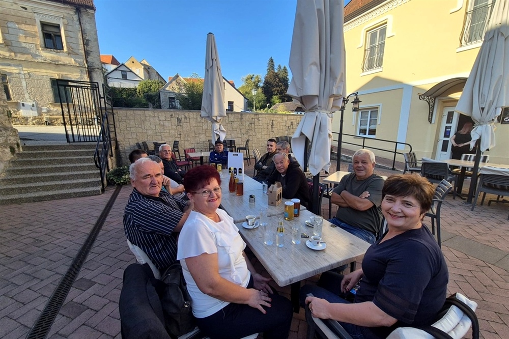 Tradicionalni susret topličkih pčelara i gradonačelnice Dragice Ratković: razgovarali o sezoni, izazovima i potporama