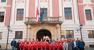 Po novu svjetsku medalju u Kinu: Župan Stričak ispratio nogometnu reprezentaciju Druge gimnazije Varaždin na Svjetsko školsko prvenstvo