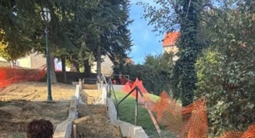 Obnavlja se vanjsko stubište u Perivoju Marije Ružičke Strozzi, radove vrijedne 146 tisuća eura obišla gradonačelnica Ratković