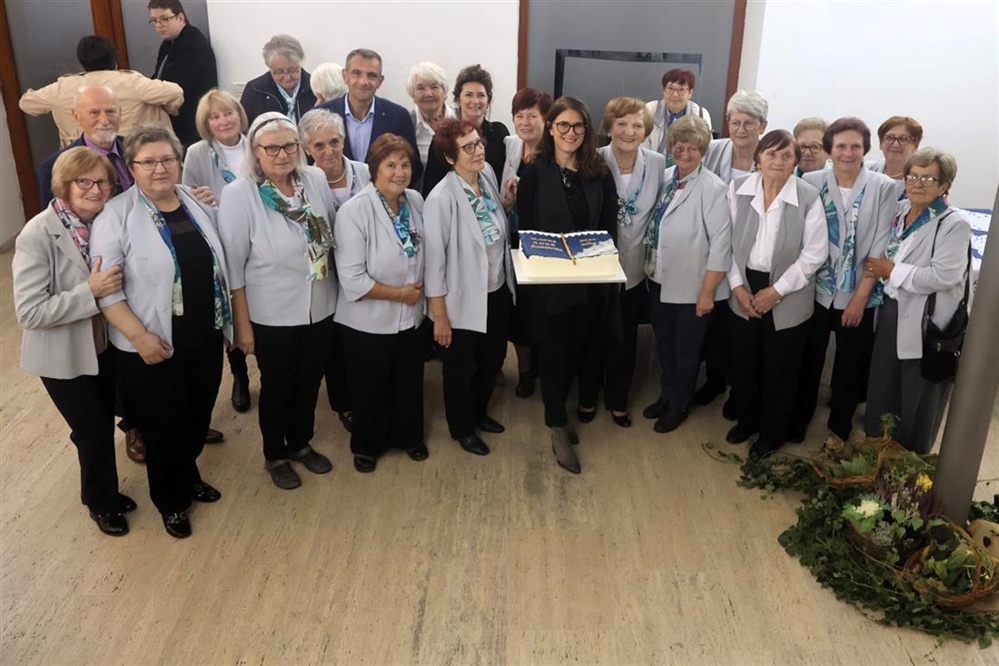 Dvadeset godina predanog rada „Zlatnih ruku“ ovjekovječeno u monografiji