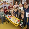 Međugeneracijska suradnja na djelu: Udruga žena „Naši cajti” održala kreativnu radionicu za najmlađe školarce