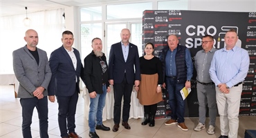 Župan Kolar otvorio konferenciju Crospirit u Stubičkim Toplicama: zagorski proizvođači likera, rakija i ginova na ocjenjivanju ostvarili vrhunske rezultate