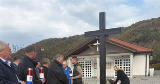 U Petrovskom uoči Svih svetih odana počast preminulim mještanima, braniteljima i bivšim načelnicima