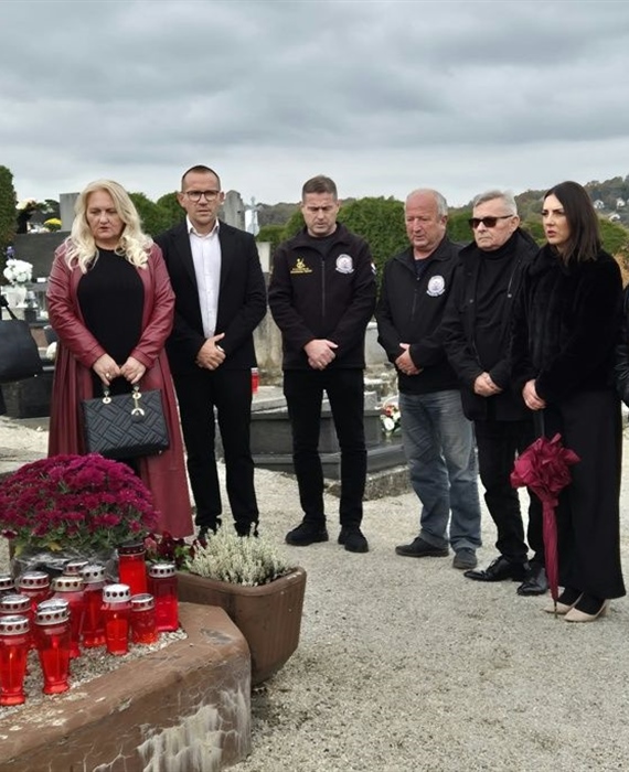 Uoči Svih svetih u Varaždinskim Toplicama odana počast poginulim braniteljima i preminulim sugrađanima: ''Prisjećamo se najmilijih koji više nisu s nama''