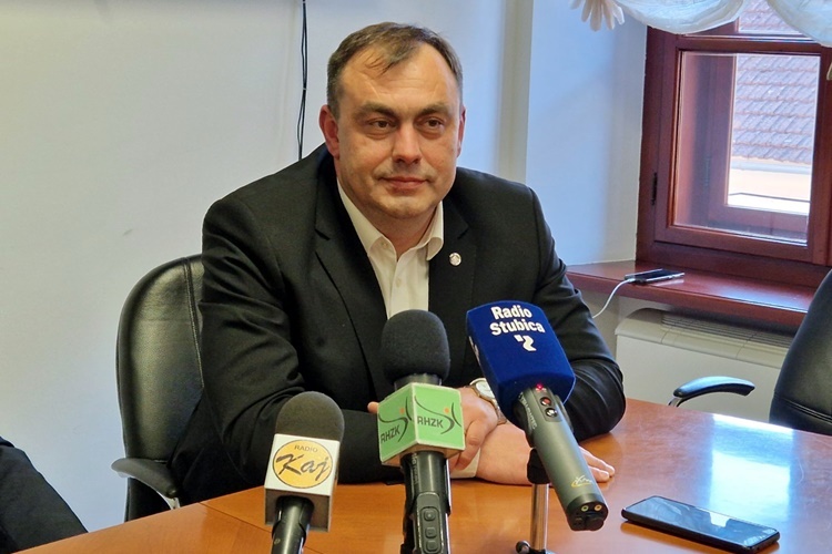 Grad Krapina pomaže mladim obiteljima – dodijeljene bespovratne potpore za rješavanje stambenog pitanja
