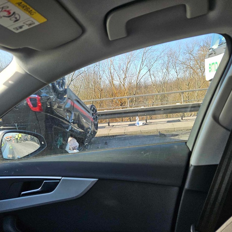 Teška prometna nesreća na autocesti A2 u smjeru Zagreba, između čvorova Zaprešić i Zagreb zapad