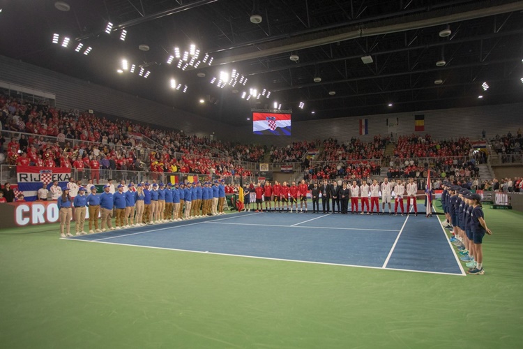 Dvobojem Čilića i Bergsa u Varaždinu započeo Davis Cup! Nakon prvog dana rezultat je 1:1, danas se igraju preostali susreti